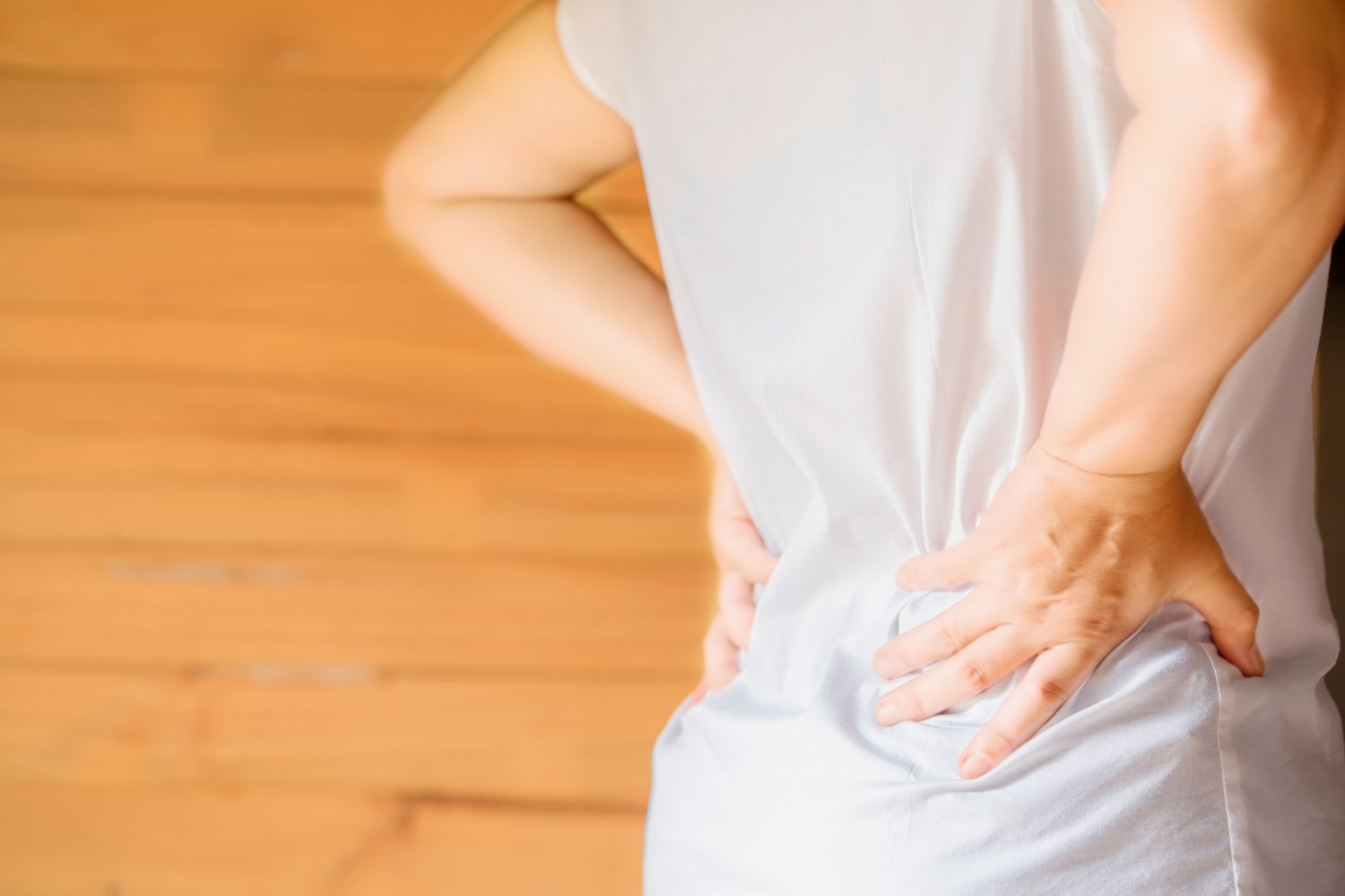 Understanding Sciatica Flare-Ups During St. Petersburg’s Beach Season
