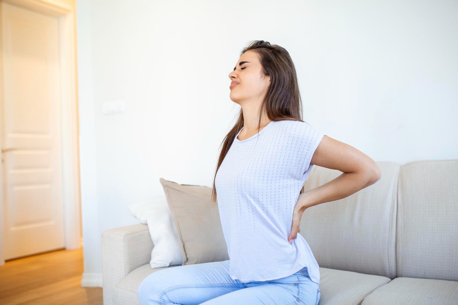 Spinal Decompression vs. Adjustments for St. Petersburg Back Pain